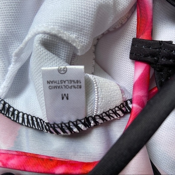 Zaful Black Pink Floral lace up Swimsuit M… - Picture 7 of 8